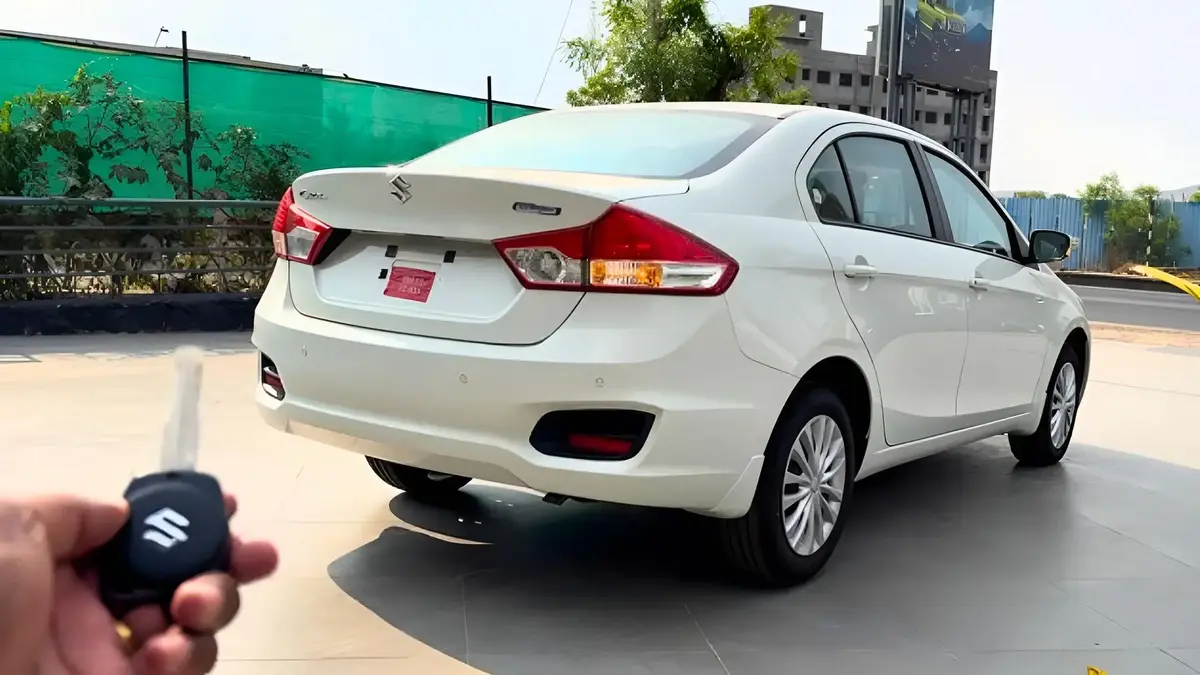 घमंडी फीचर्स में लांच हुई Maruti की बहादुर कार, मात्र ₹7999 की EMI पर 7-सीटर केपेसिटी और 33kmpl की फाड़ूं माइलेज